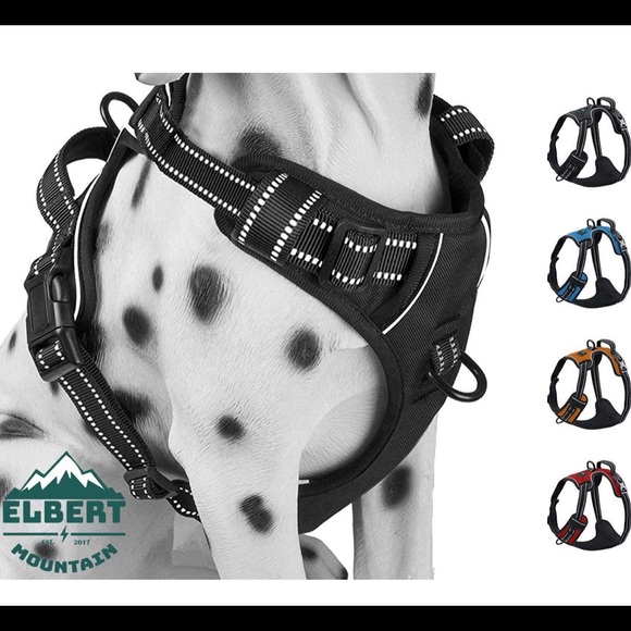 Dog harness. Sturdy, comfortable and reflective.